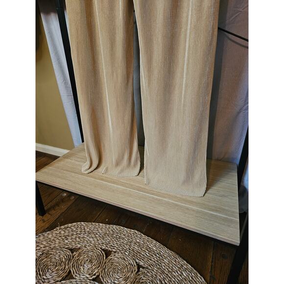 ACOA Gold Wide-Leg Flowy Pants – Size Small - Picture 4 of 9